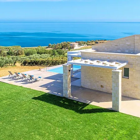 Vista Mare Beheizter Pool Holiday home